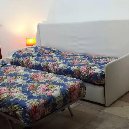 - Cala Pira Pochi Passi Dalla Spiaggia