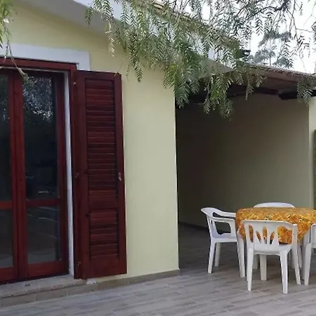 - Cala Pira Pochi Passi Dalla Spiaggia Holiday home Villasimius